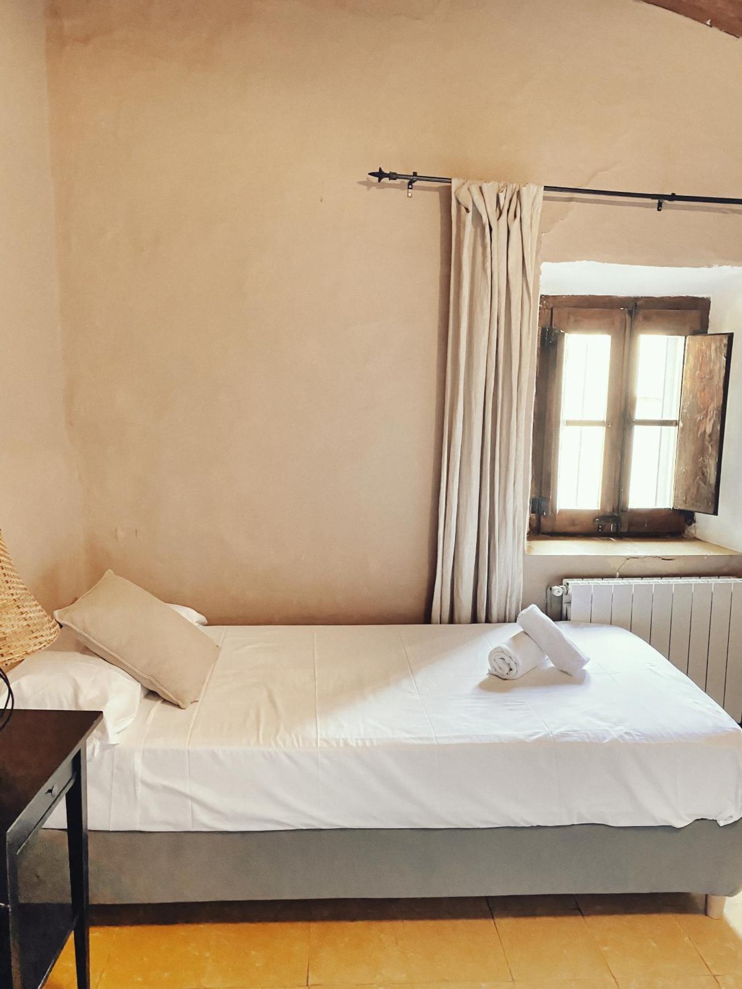 Masia Olivera Sant Pau d'Ordal Room photo