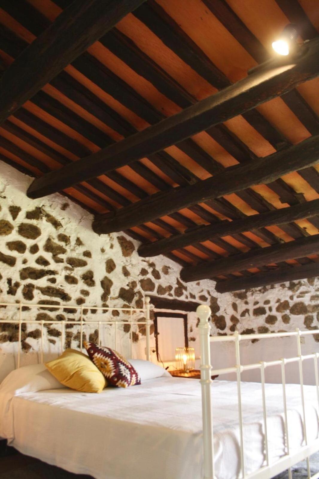 Masia Olivera Sant Pau d'Ordal Room photo